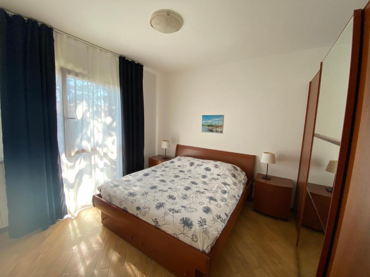 Apartment With Terrace And Garden With A Sea View Sistiana Exteriör bild