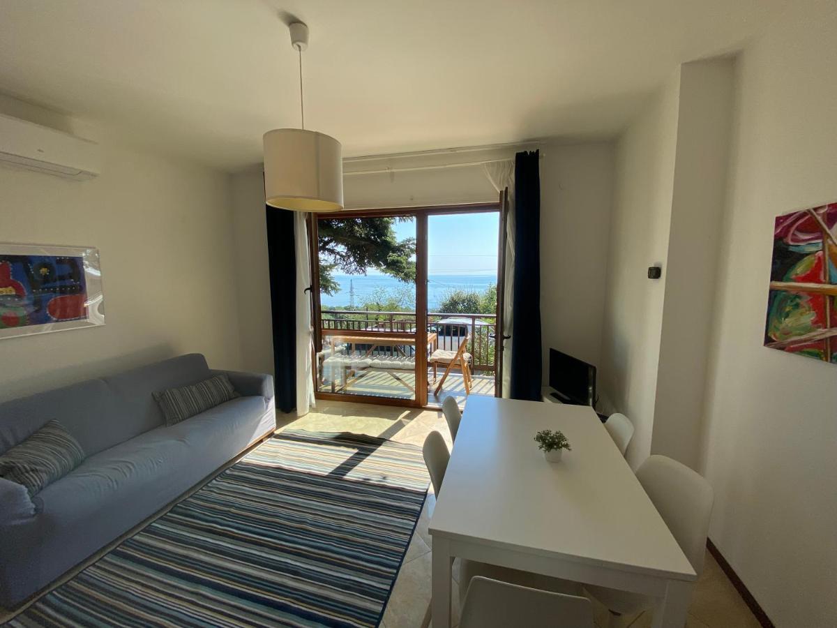 Apartment With Terrace And Garden With A Sea View Sistiana Exteriör bild